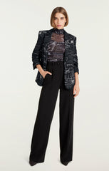 Women Love Stories Kylie Blazer Black/White