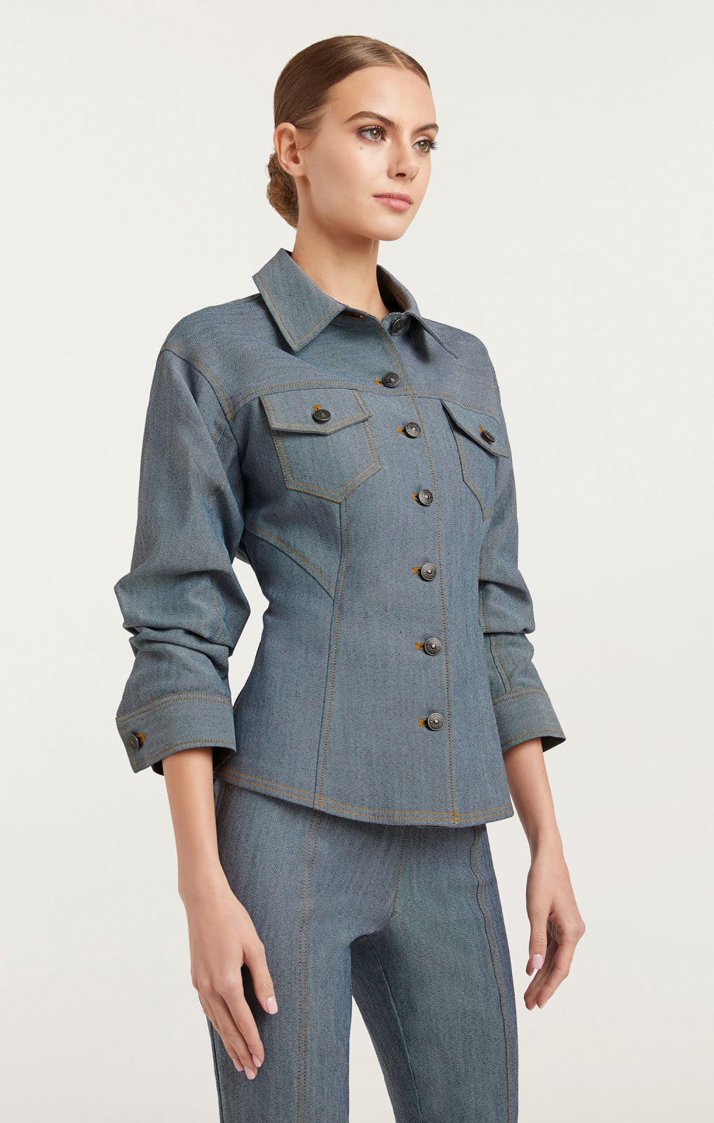 Women Reverse Denim Scrunched Canyon Jacket Light Indigo