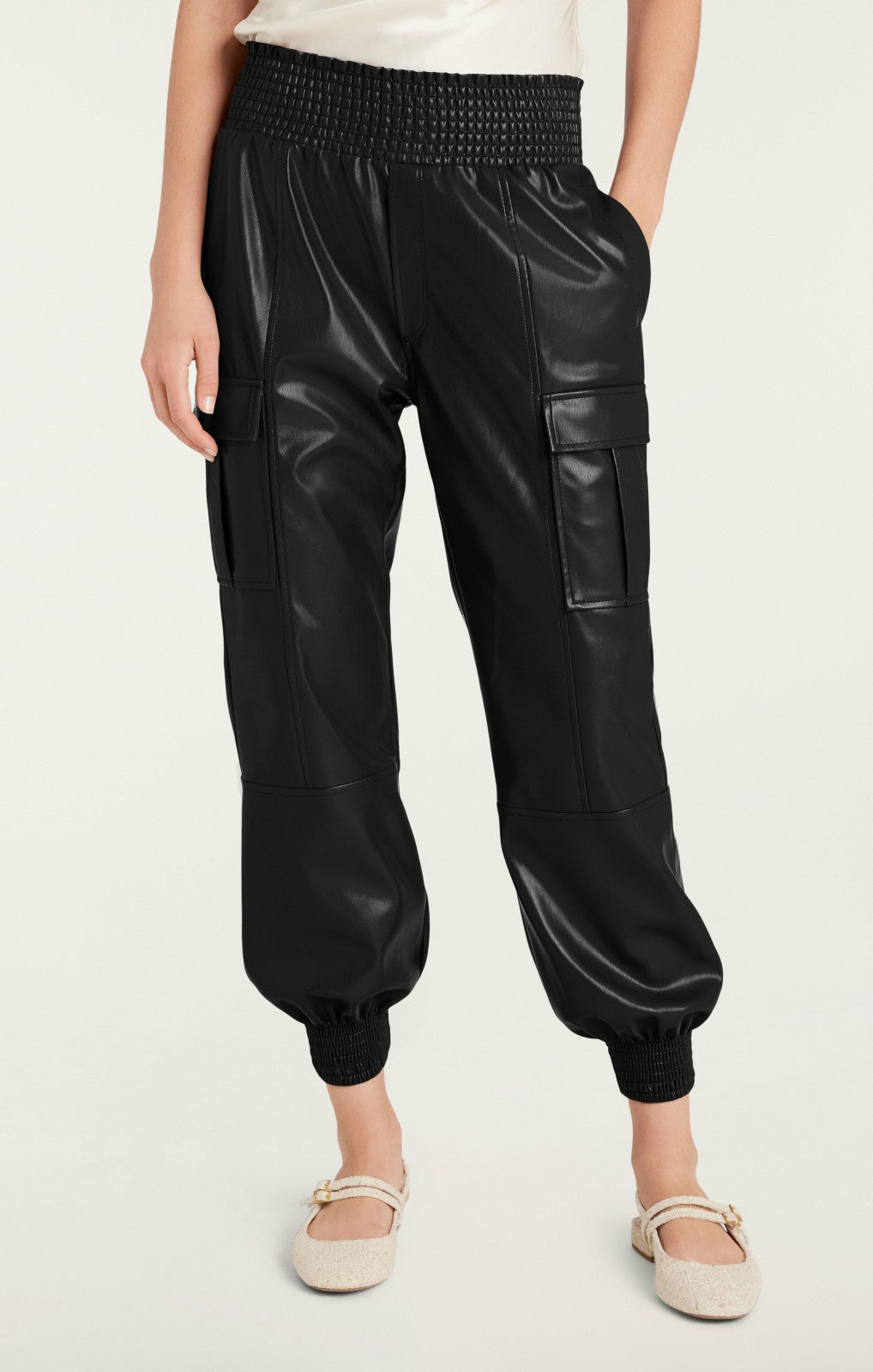Women Lite Vegan Leather Jenning Pants Black