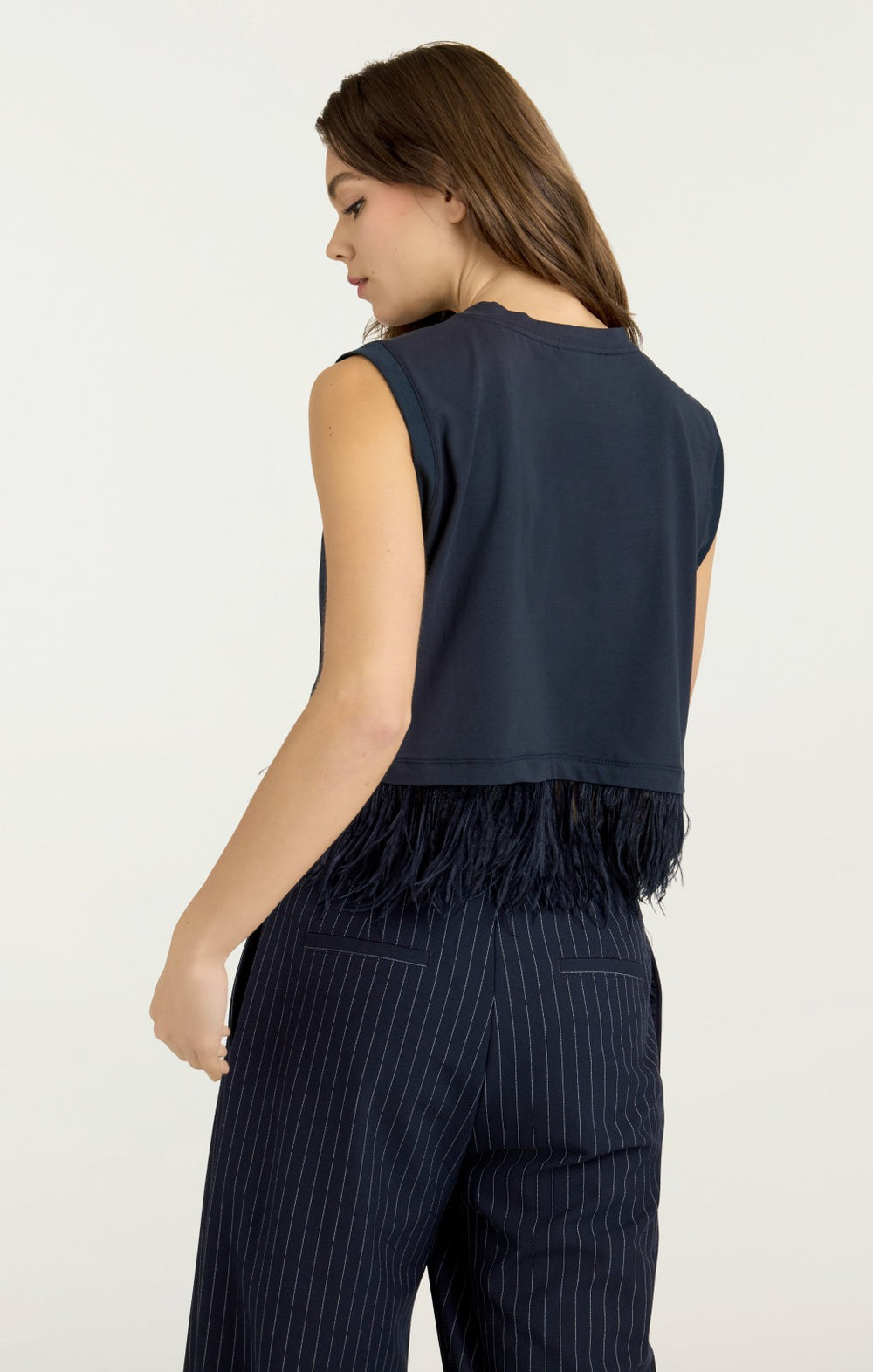 Women Cropped Feather Tee Navy