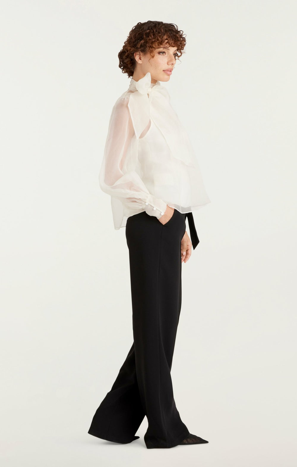 Women Reo Top Ivory