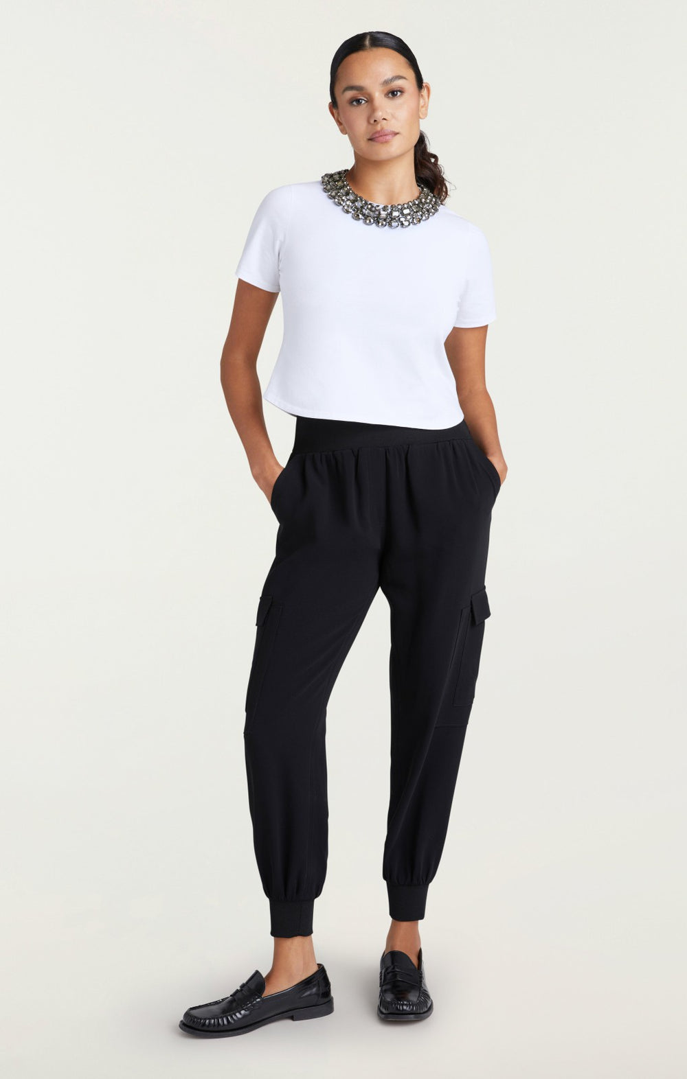 Women Chunky Necklace Shrunken Tee White