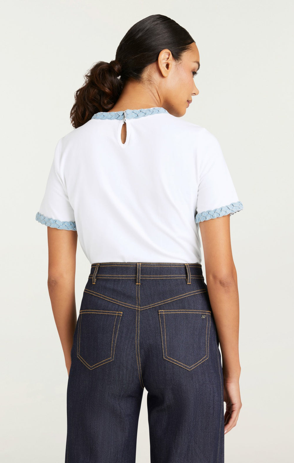 Women Denim Braided Tee White/Light Wash