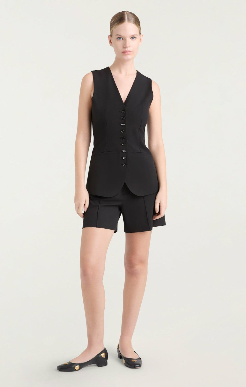 Women Kallen Short Black