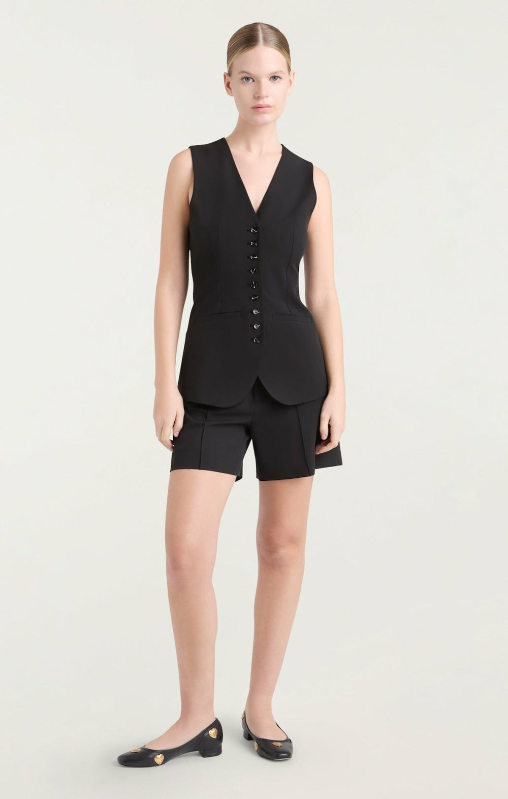Women Kallen Short Black