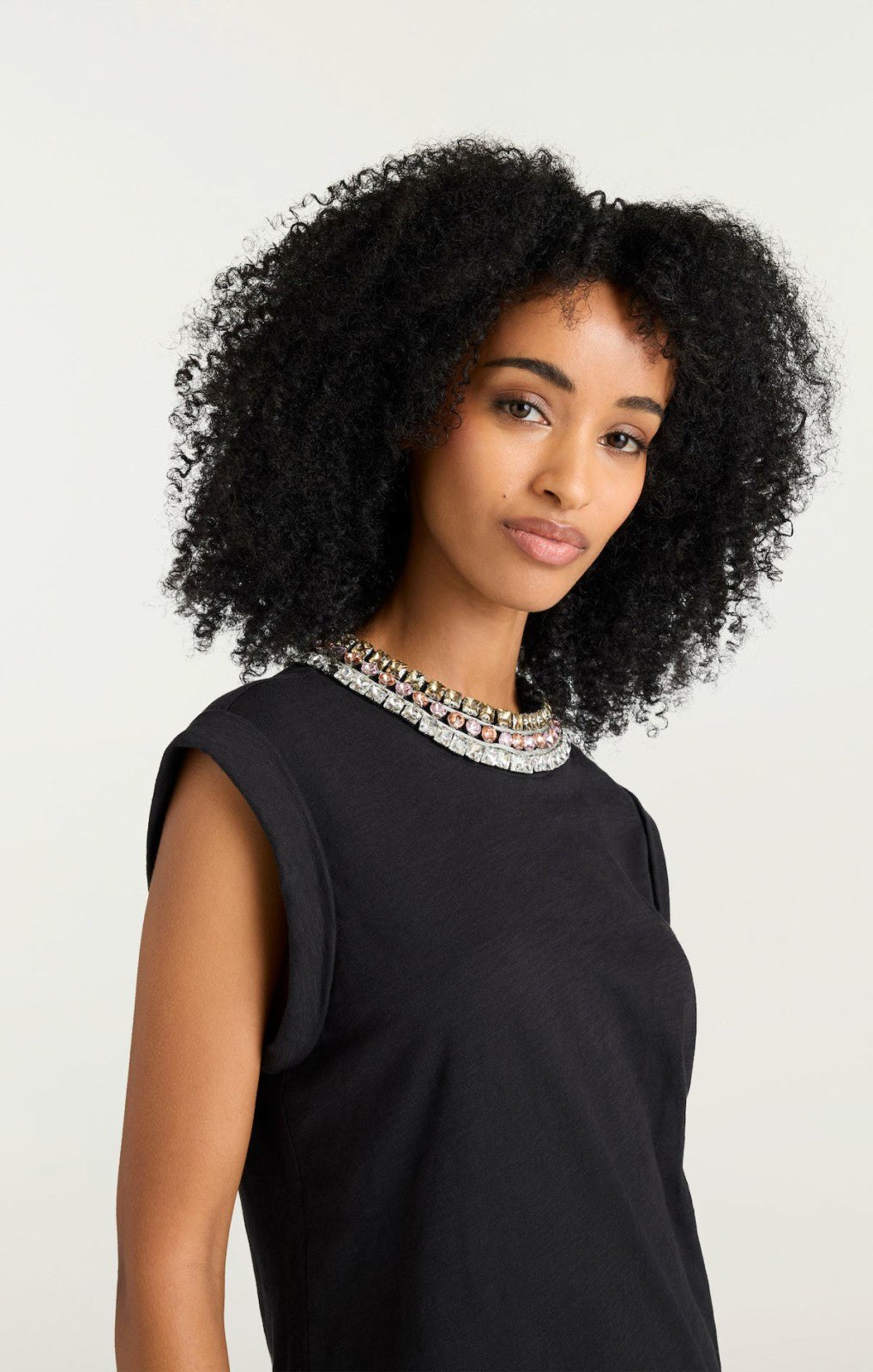 Women Deco Border Bella Tee Black/Multi