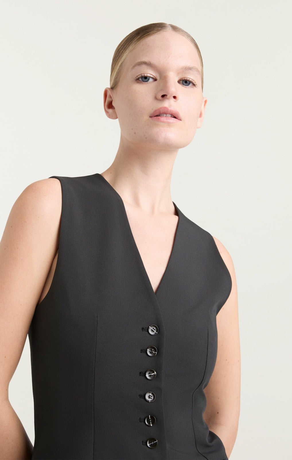 Women Kallen Vest Black