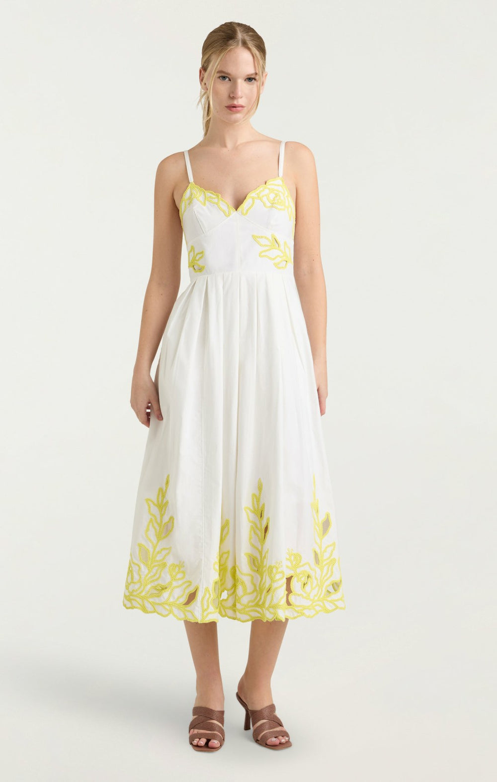 Women Trailing Peonies Maude Dress White/Golden Glow