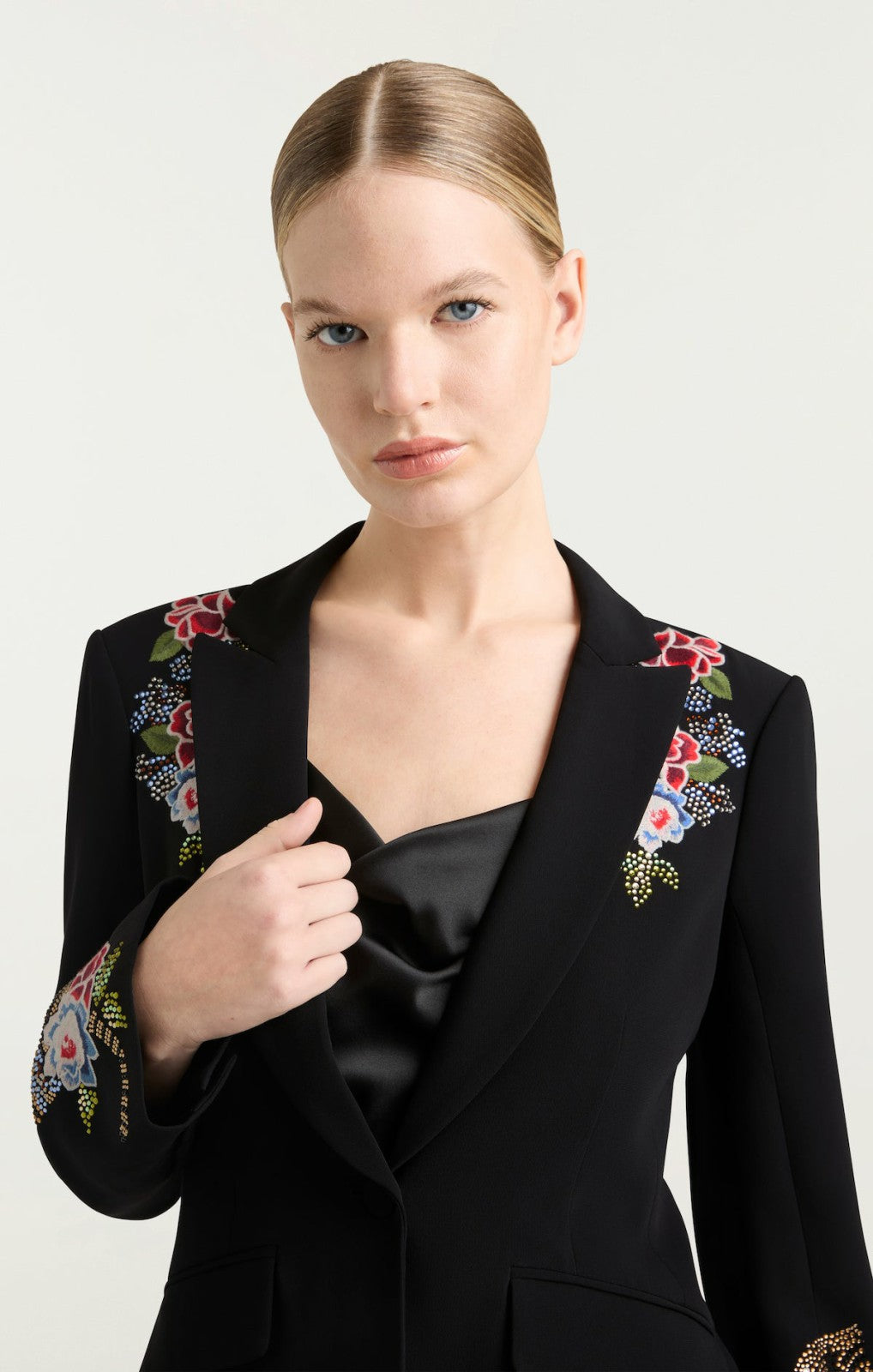Women Le Beau Tigre Cheyenne Blazer Black/Multi