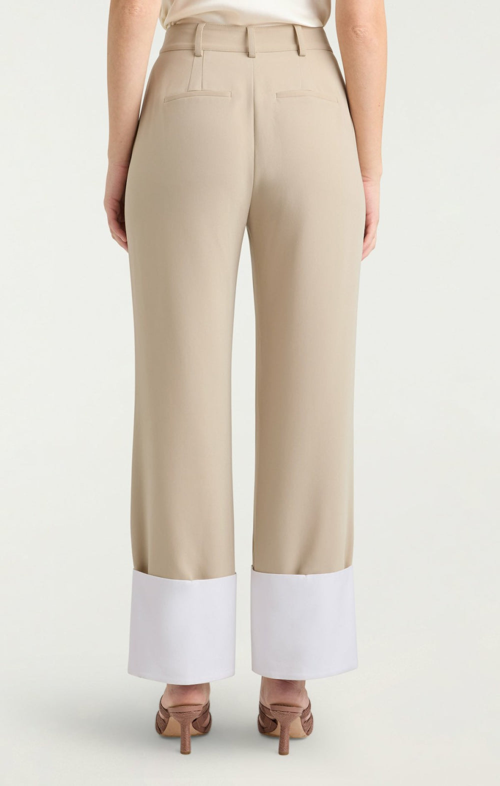 Women Maesa Pant Khaki/White