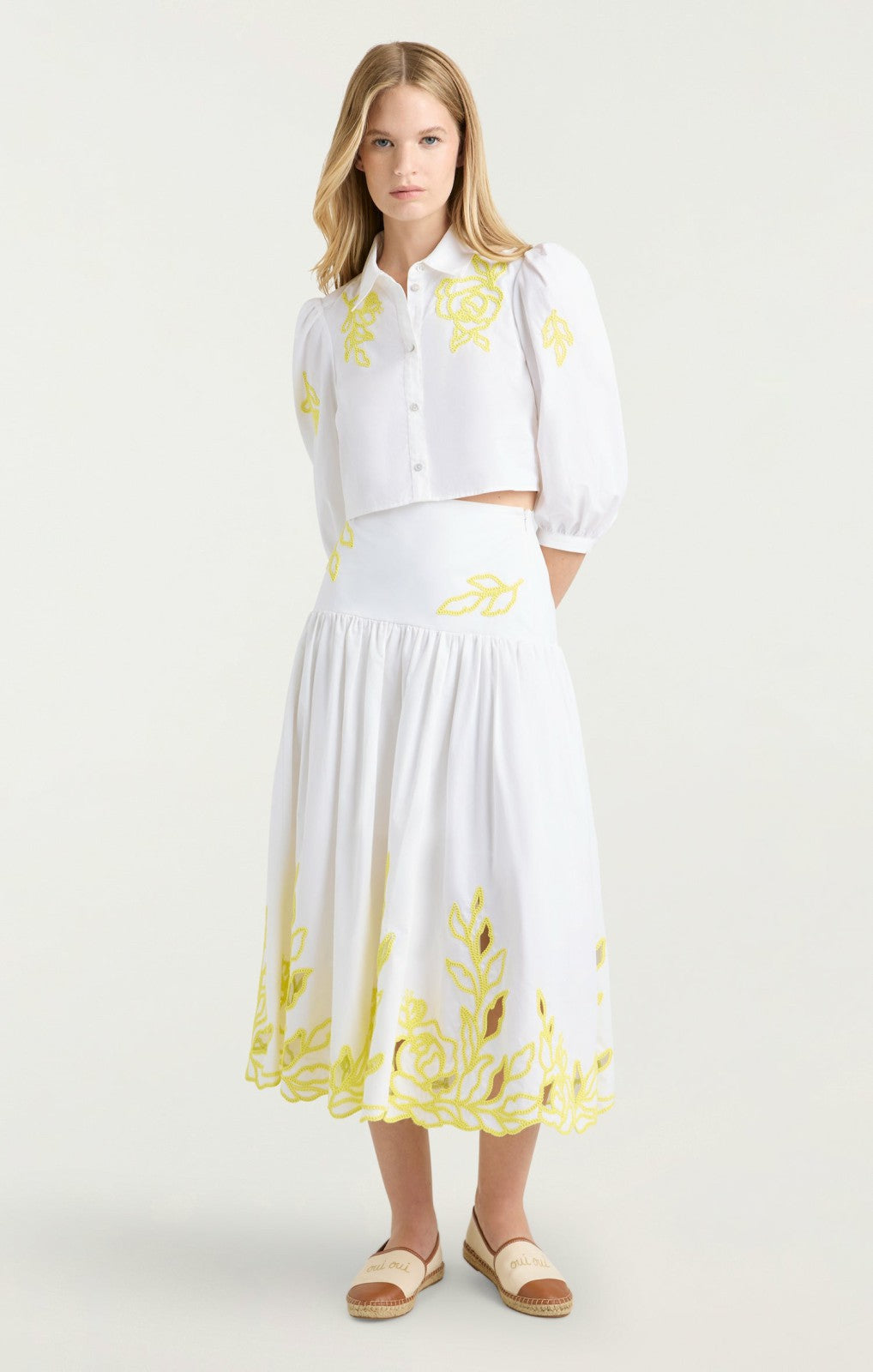 Women Trailing Peonies Tilda Top White/Golden Glow