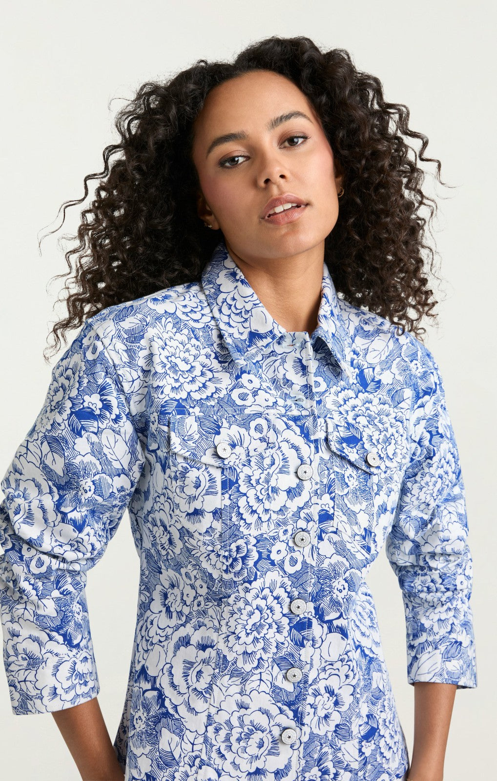 Women Sketchbook Floral Scrunched Canyon Jacket White/Dark Cerulean