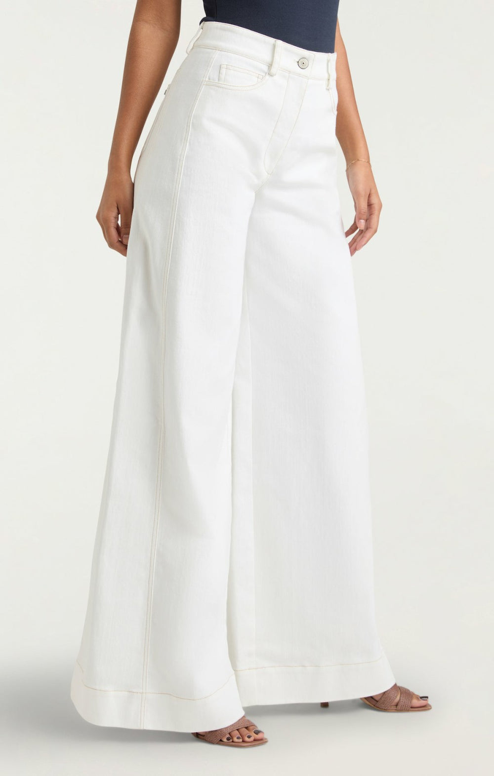 Women Carol Pant White