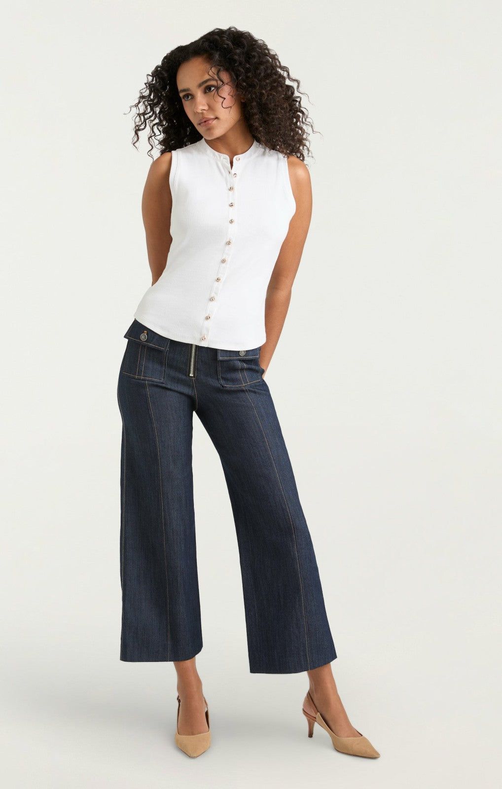 Women Sleeveless Beverly Top White