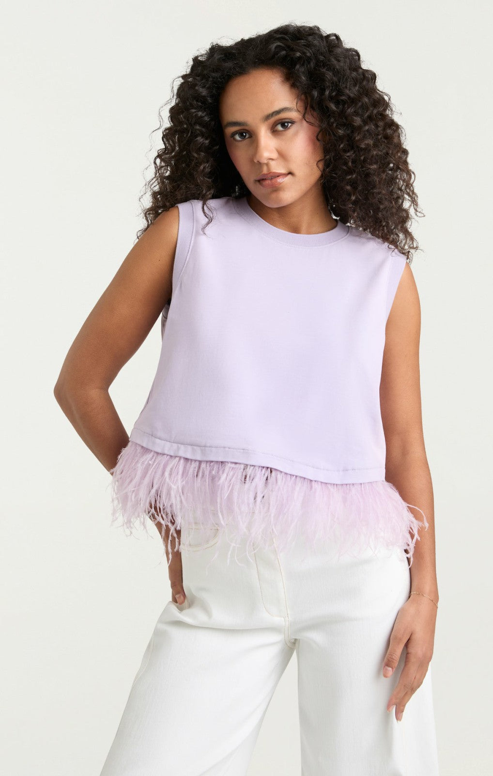 Women Cropped Feather Tee Light Honey Lavender