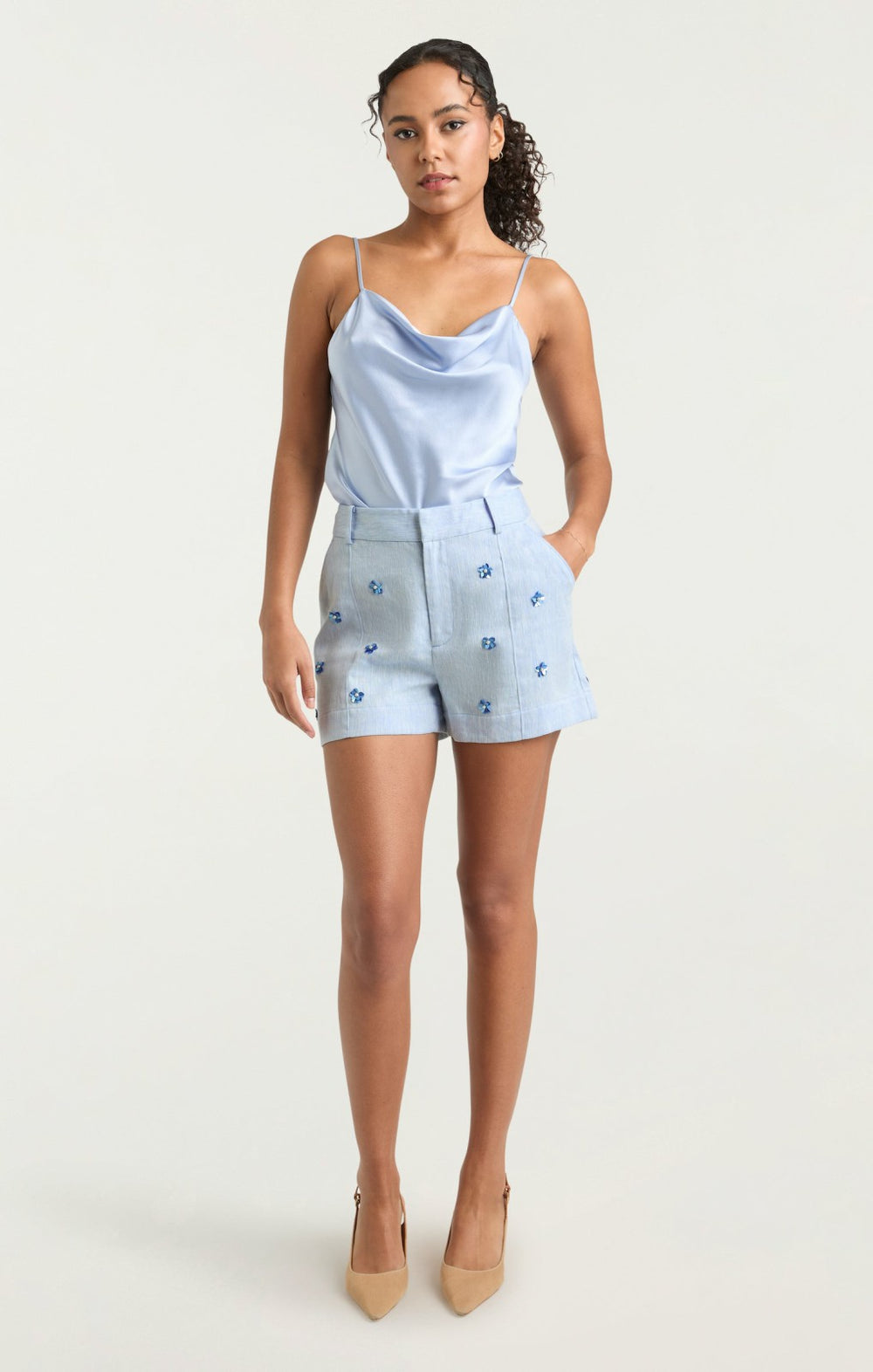 Women Pearl Ditsy Linen Suiting Tora Short Blue Hydrangea