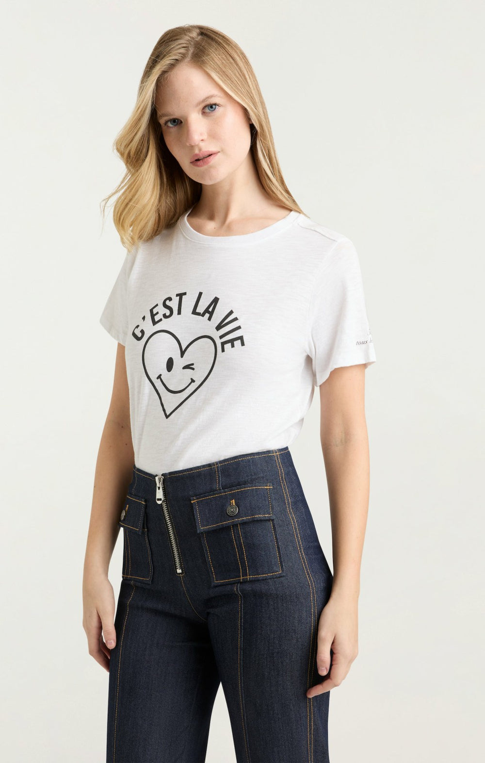 Women C'est La Vie Heart Smiley Tee White/Navy