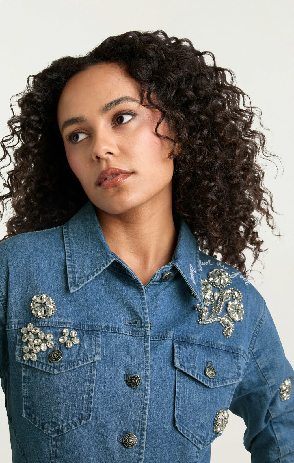 Women Crystal Ditsy Floral Scrunched Jacket Light Wash